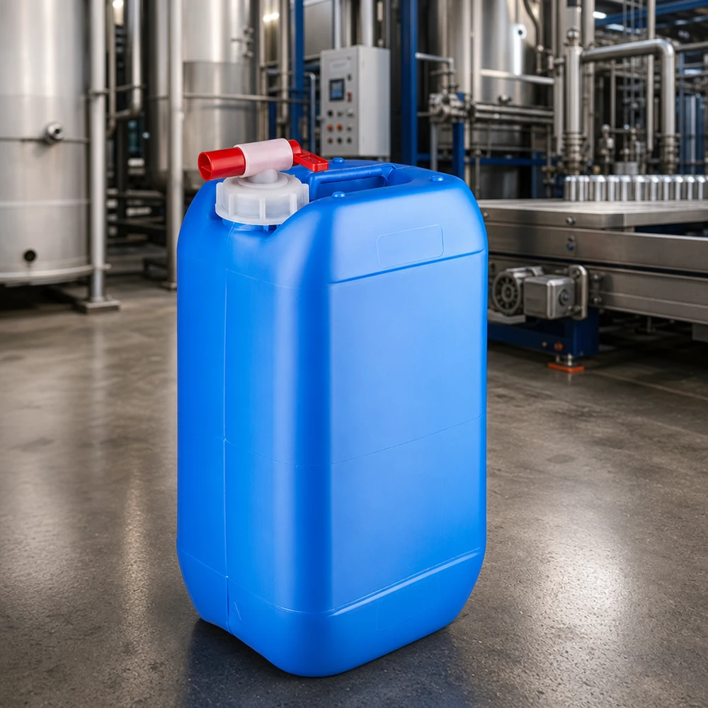15 liters industrikanister, blå, med rød kugleventil til doseret udtømning af væske