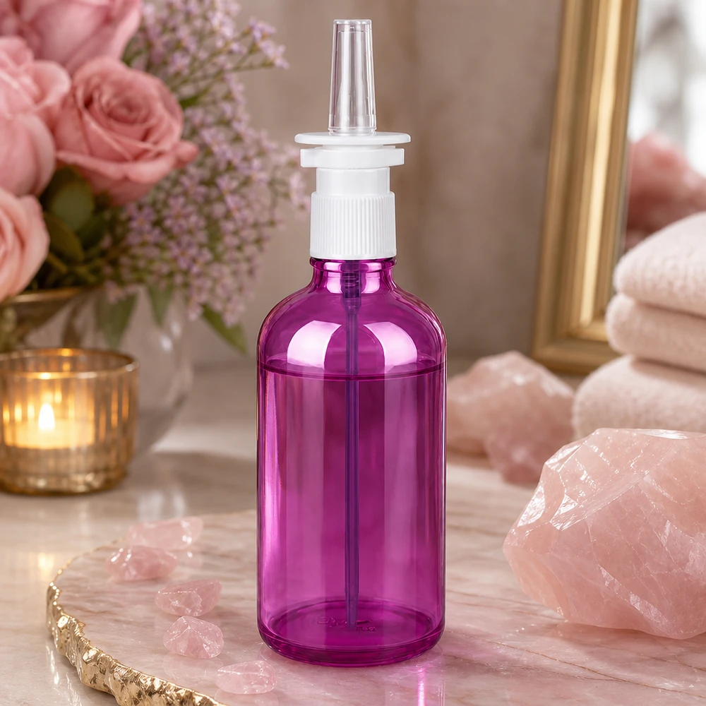 100 ml næsesprayflaske hvid/transparent standard PurpleLine UT18/100 Kompakt 100 ml næsesprayflaske i et elegant lilla design med praktisk pumpesprøjte til husholdningsbrug