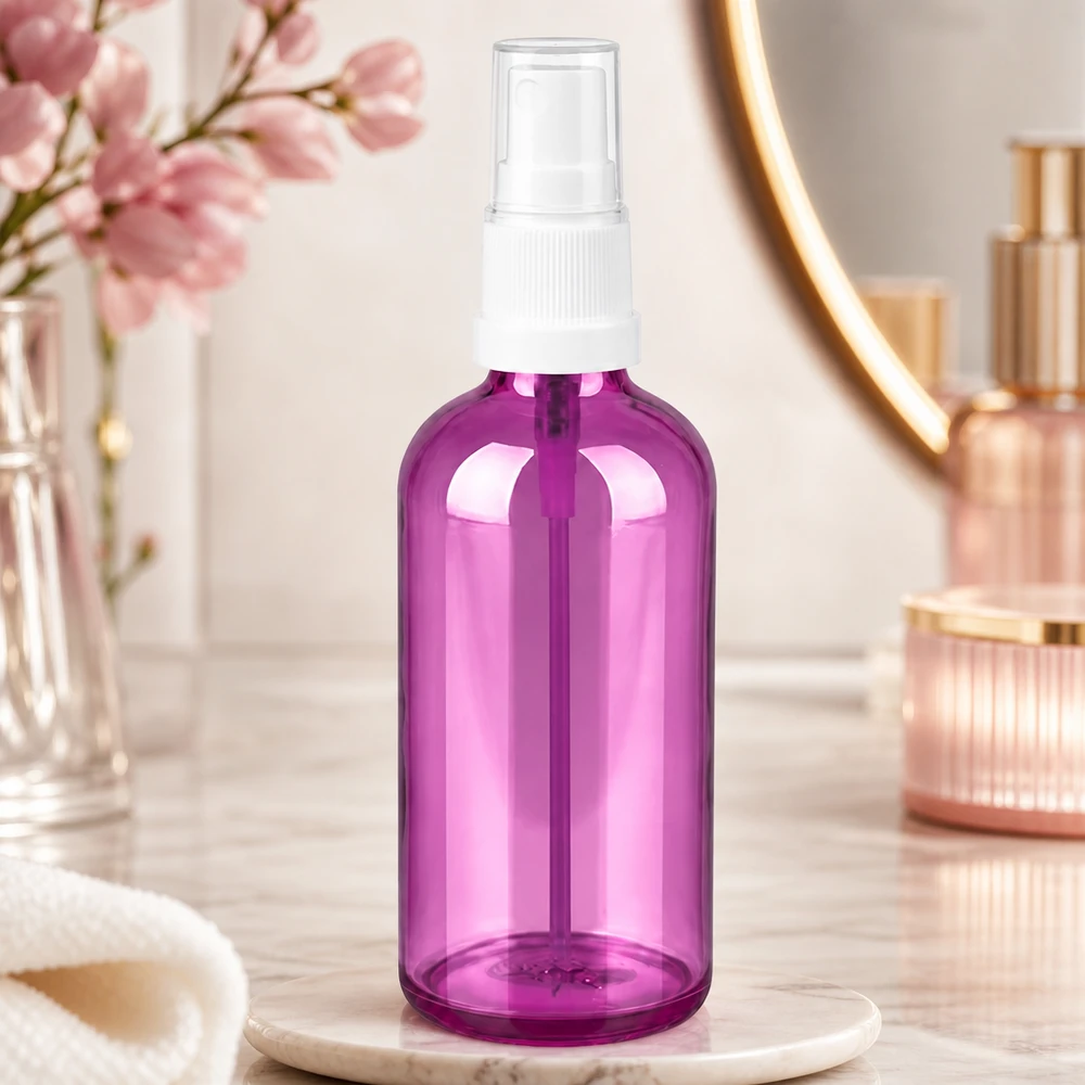 100 ml sprayflaske hvid/transparent Standard PurpleLine UT18/100 100 ml spraydispenser lavet af plastik i høj kvalitet i et trendy lilla linjedesign