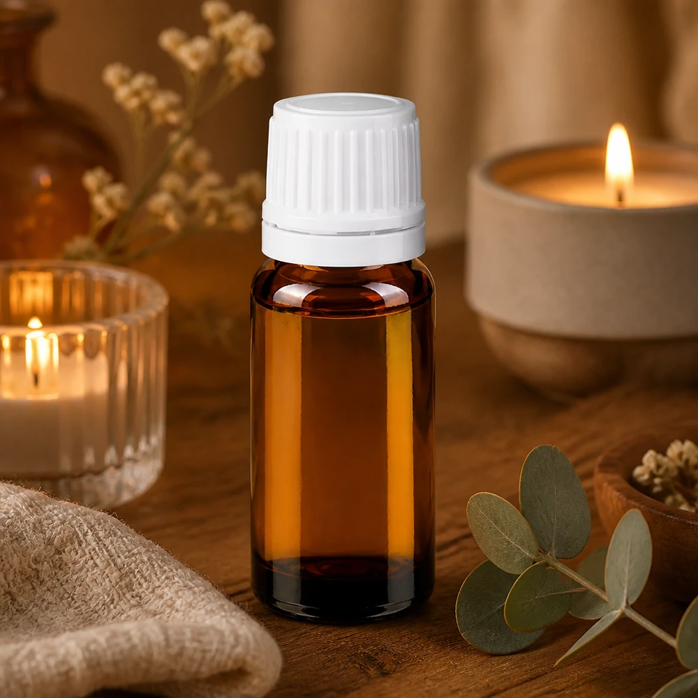 Apoteksflaske brun 10 ml skruelåg hvid OV Kompakt 10 ml brun glasflaske med hvid OV-lukning til naturkosmetik og wellness