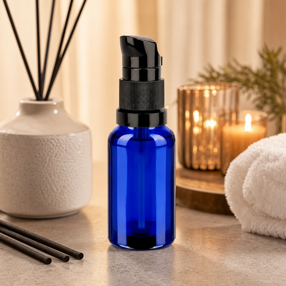 20 ml pumpeflaske sort STD BlueLine UT18/20 20 ml pumpeflaske sort STD BlueLine UT18/20 - elegant design til badeværelset og kosmetikområdet