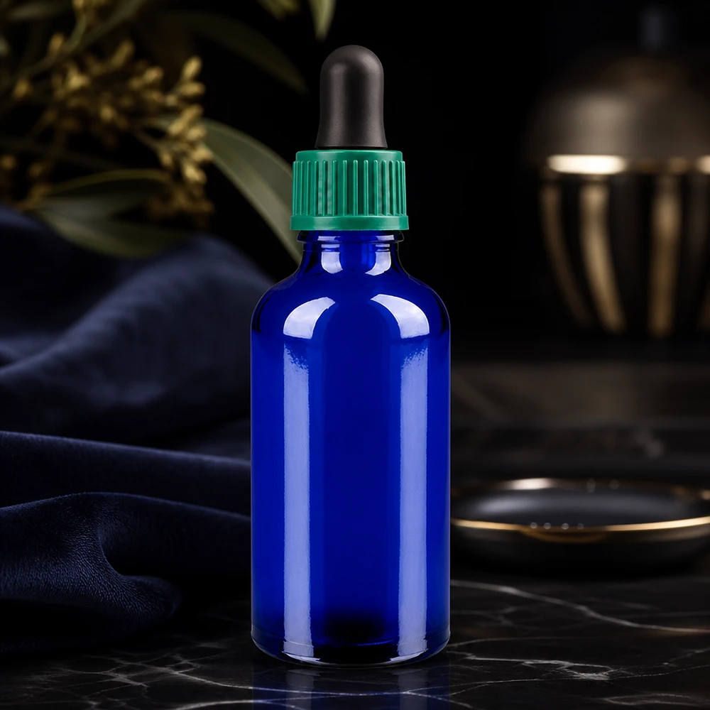 50 ml Dropperflaske 0,8 mm grøn STD BlueLine UT18/50 50 ml dråbeflaske af høj kvalitet i elegant blå med praktisk dråbehætte