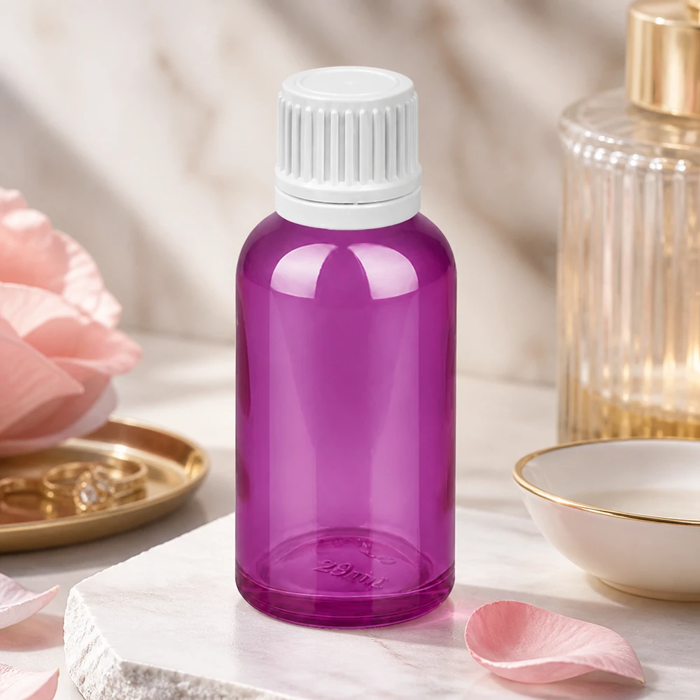30 ml dråbeflaske 0,7 mm hvid Originality skruelåg PurpleLine UT18/30 30 ml dråbeflaske lavet af højkvalitetsglas i en elegant lilla farve med en hvid hætte