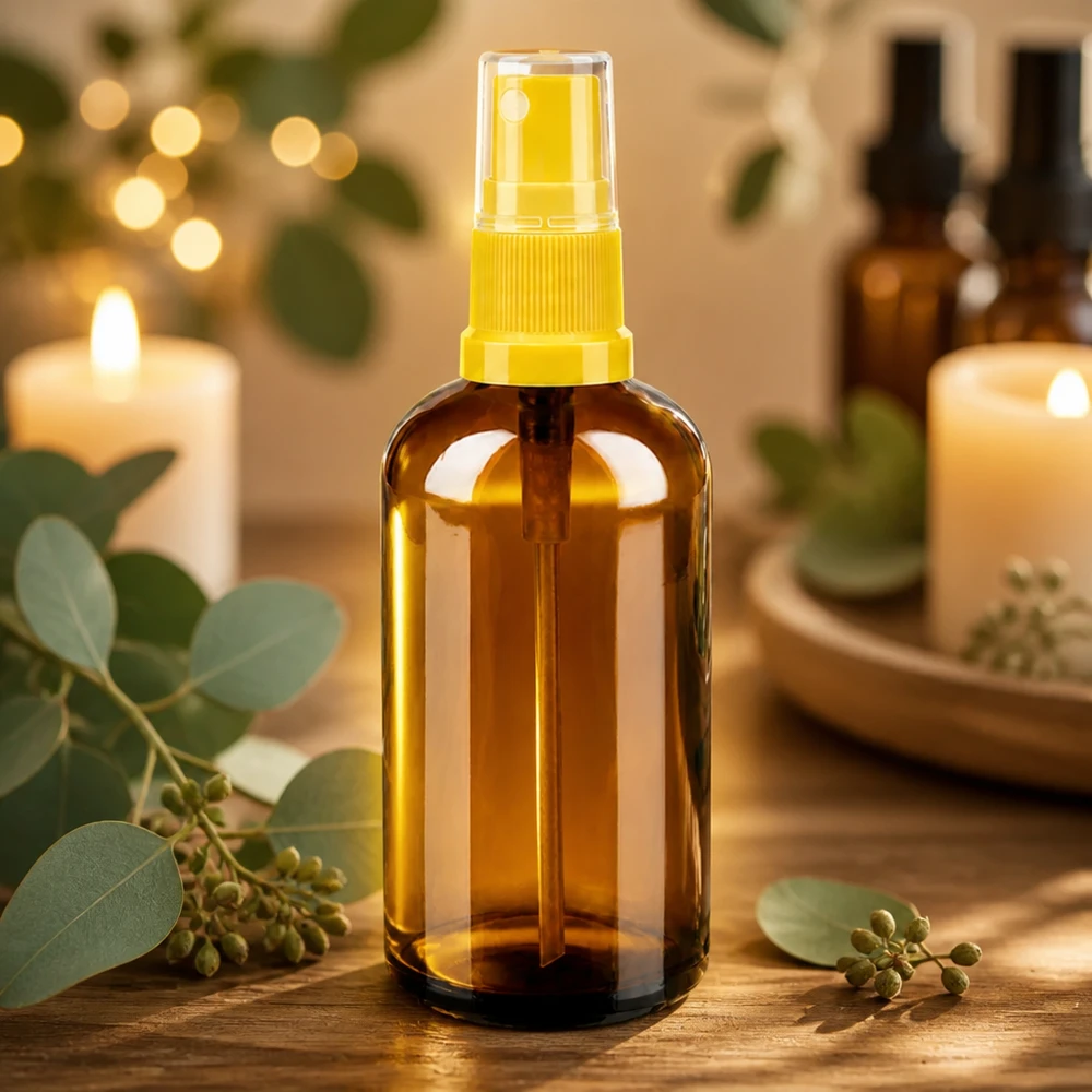 100 ml sprayflaske gul/tr. STD BrownLine UT18/100 Gult sprayhoved på brun 100 ml glasflaske til æteriske olier og aromaterapi