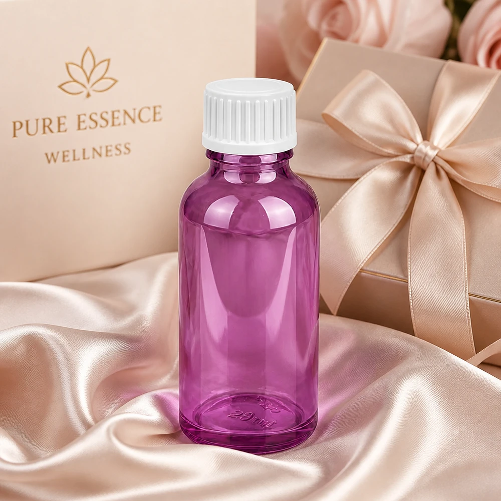 30 ml (kugle) flaske. 3 mm hældering hvid Standard PurpleLine. UT18/30 30 ml premium glasflaske med rillet skruelåg i elegant lilla farve