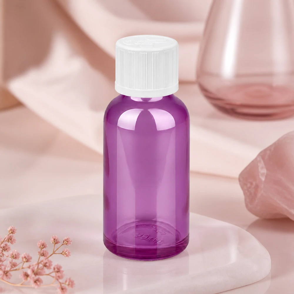 30 ml dråbeflaske 1,2 mm hvid standard børnesikret PurpleLine.UT18/30 Rund 30 ml dråbeflaske med ergonomisk form og hvidt skruelåg i et elegant lilla design