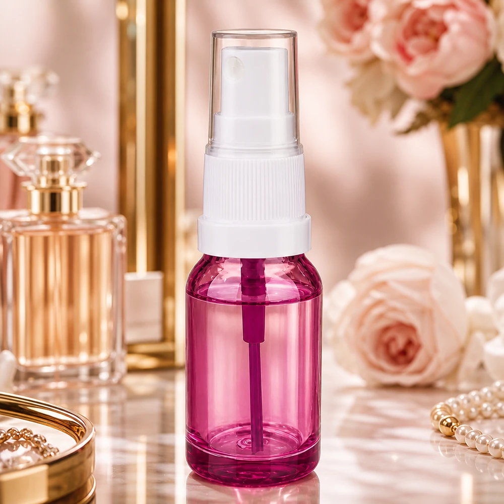 Lilla 10 ml sprayflaske med hvid hætte af højkvalitetsplast til kosmetiske produkter