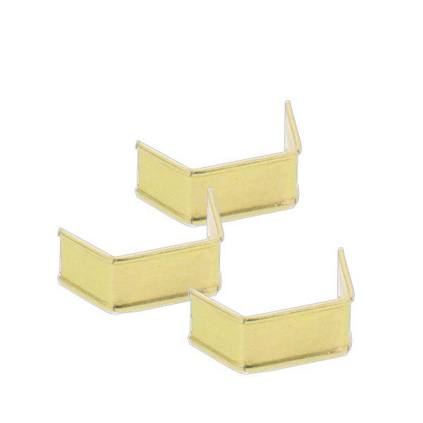 U-clip band fastener gold (pakke med 100) 33mm. Fremstillet af guldpapir og trådindlæg. Bøjet klar til brug. 7x33 mm. U-clip band fastener gold (pakke med 100) 33mm. Fremstillet af guldpapir og trådindlæg. Bøjet klar til brug. 7x33 mm.