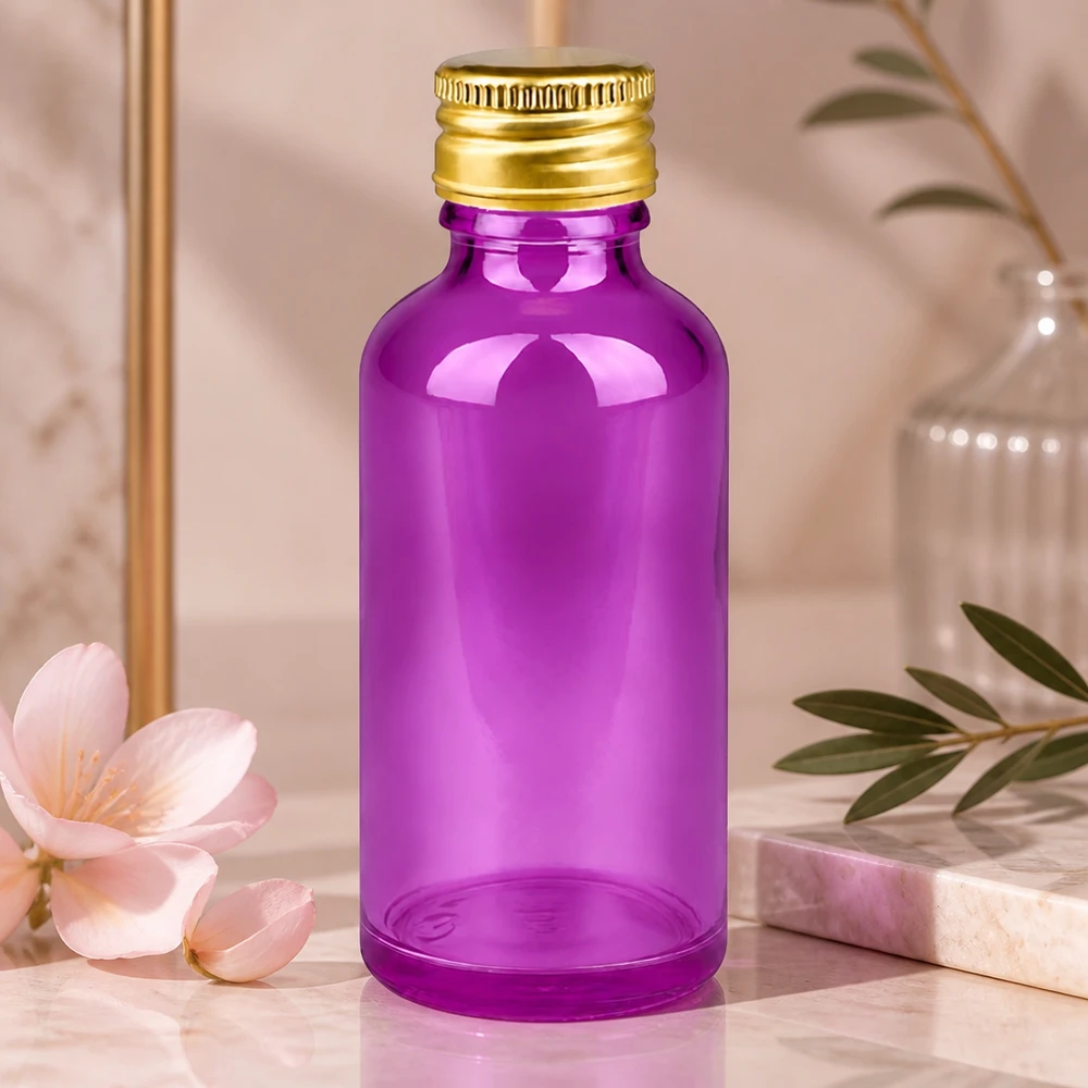 50 ml flaske 11 mm skruelåg aluminium guld standard PurpleLine. UT18/50 Elegant violet 50 ml glasflaske med skinnende overflade og dekorativ gylden hætte