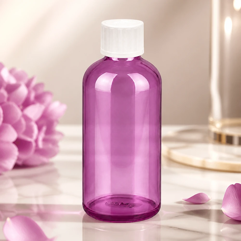 100 ml dråbeflaske 1,2 mm hvid standard børnesikret PurpleLine. UT18/100 Lilla glasflaske 100 ml med præcis 1,2 mm dråbeindsats til nøjagtig dosering af plejeprodukter