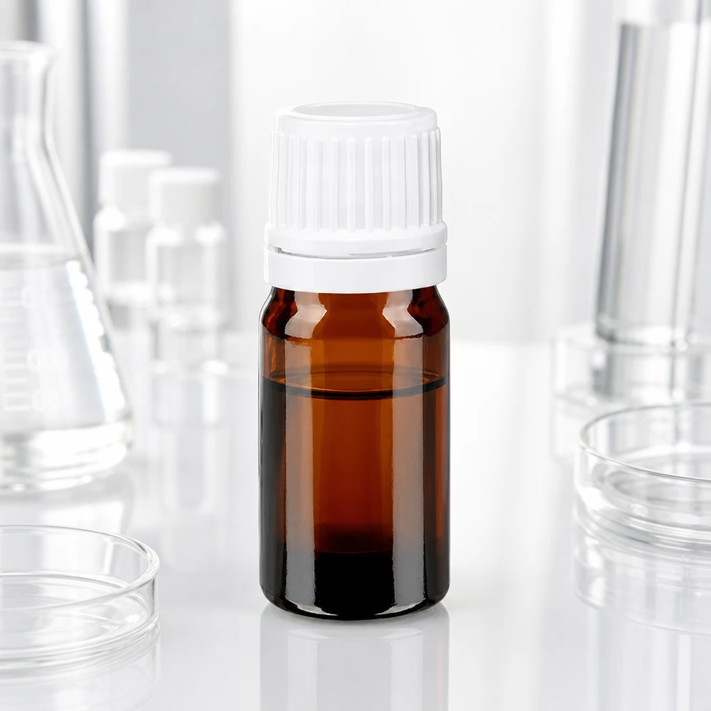 Apoteksflaske brun 5ml skruelåg hvid OV Apotekerflaske, 5 ml, brunt glas med hvid originalitetslukning, 11 mm, i laboratoriet