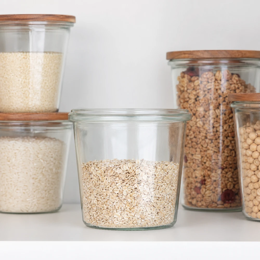 35 ml WECK RR40-glas med skrå kant WECK Sturzglas 35ml RR40 mit Holzdeckel zur stilvollen Aufbewahrung von Gewürzen und kleinen Lebensmitteln in der Küche