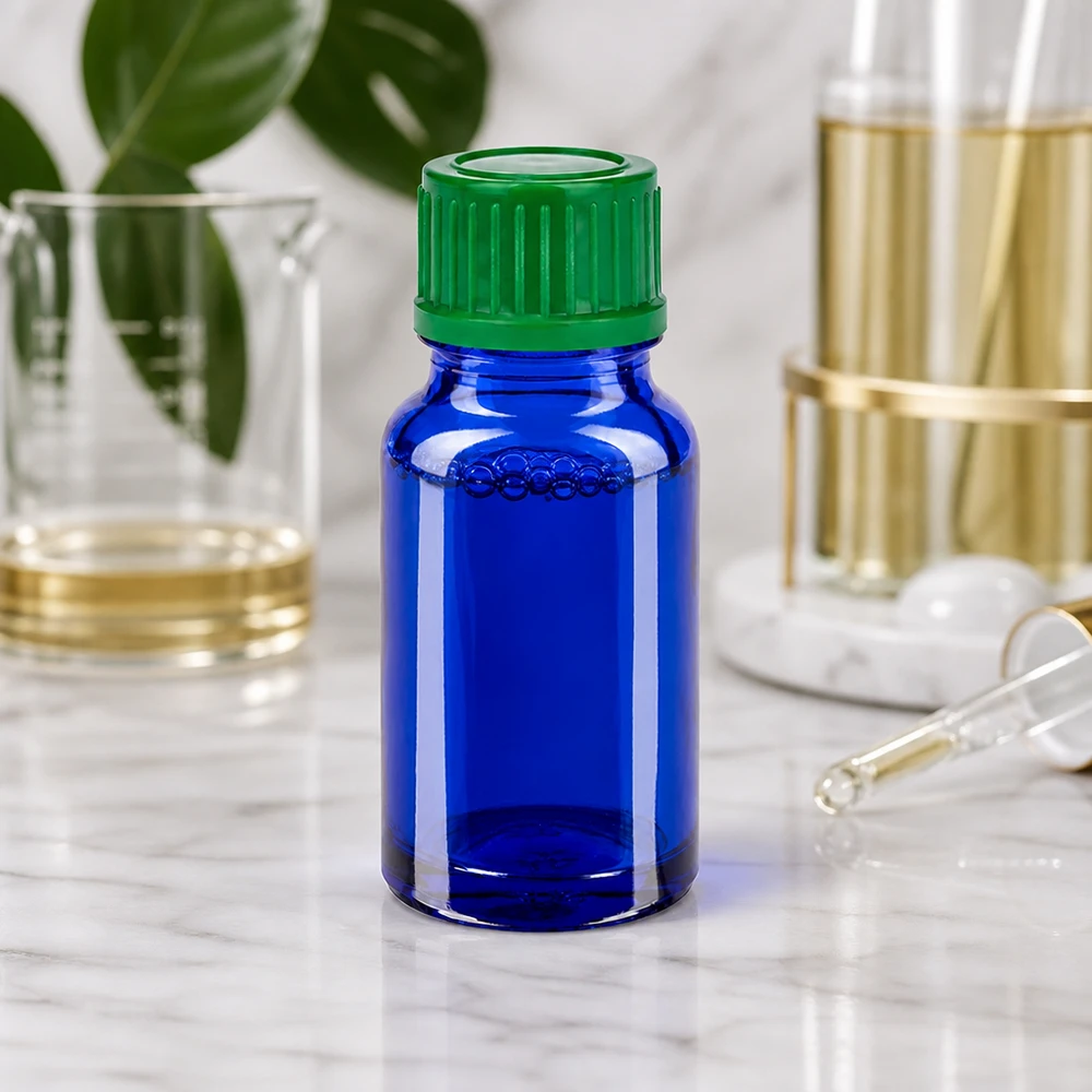 10 ml flaske 11 mm SV grøn STD BlueLine UT18/10 10 ml BlueLine UT18/10-glasflaske af høj kvalitet med robust grøn hætte til sikker opbevaring