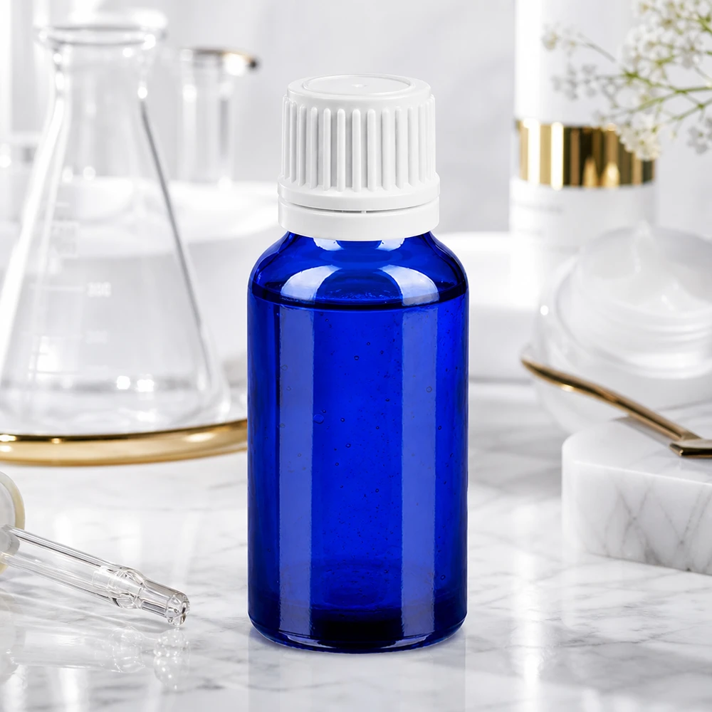 20 ml Dropperflaske 0,7 mm hvid OV BlueLine UT18/20 20 ml glasflaske af høj kvalitet i elegant blå med børnesikret UT18/20-låg